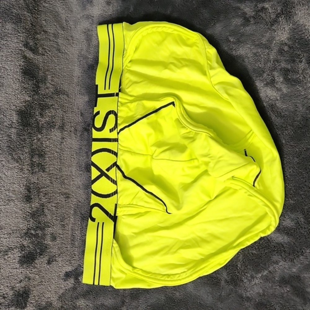 2(X)IST Yellow Medium Briefs